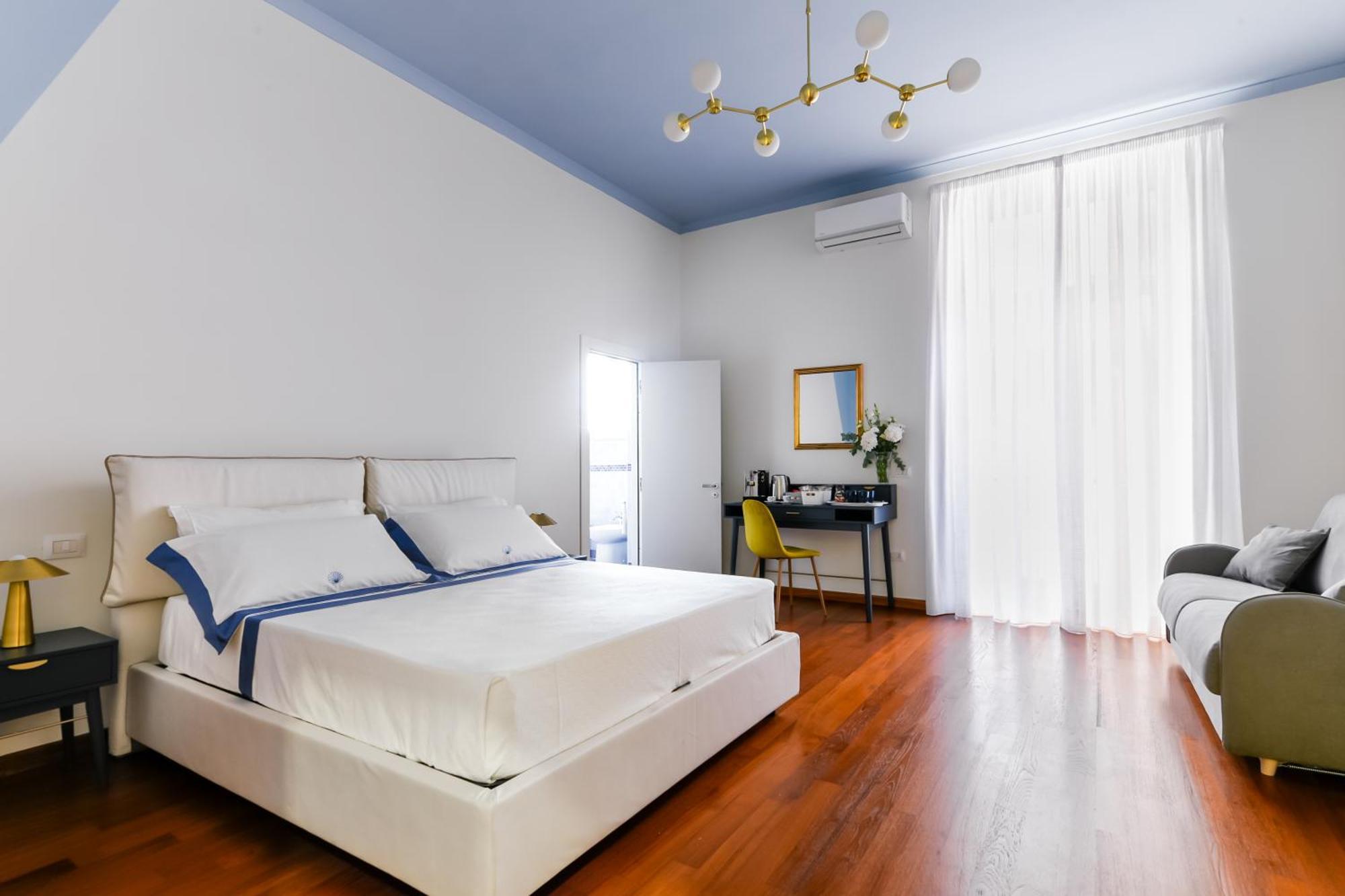 Tarsia 42 Suites Napoli Exterior photo